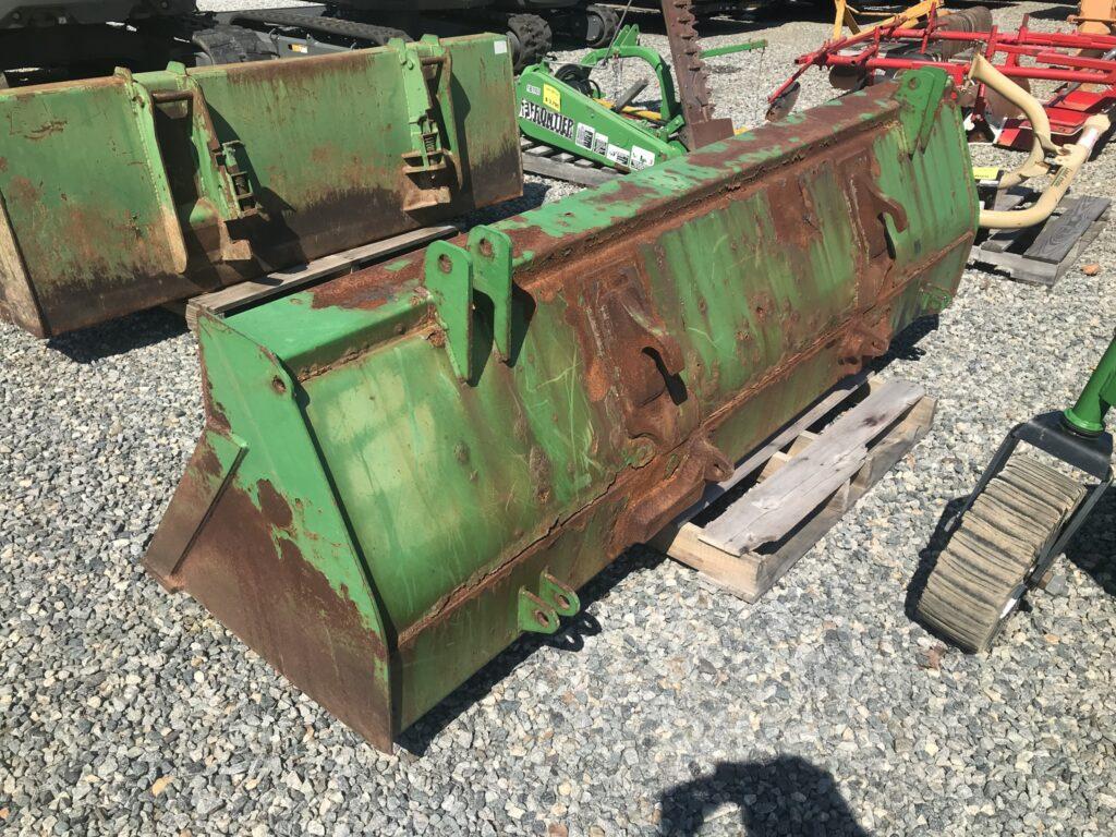 Used John Deere 96" HD Global Bucket