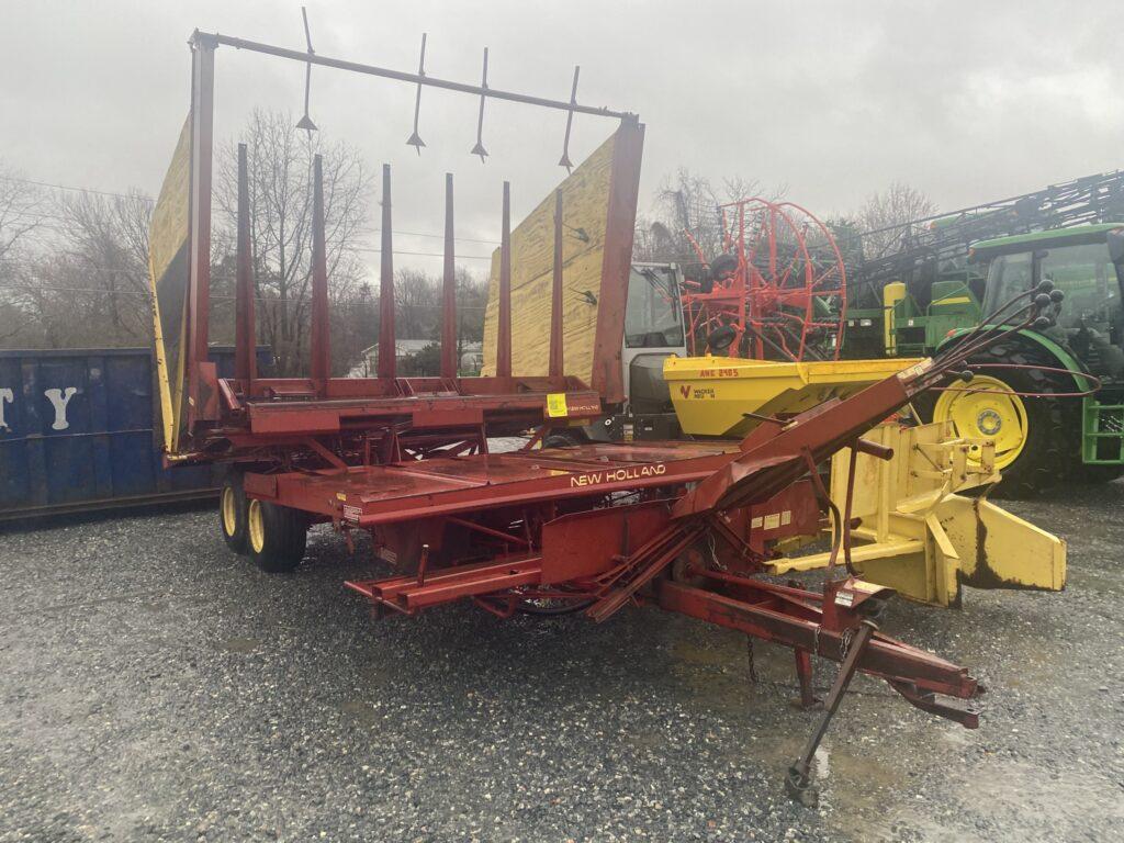 Used 1983 New Holland 1034