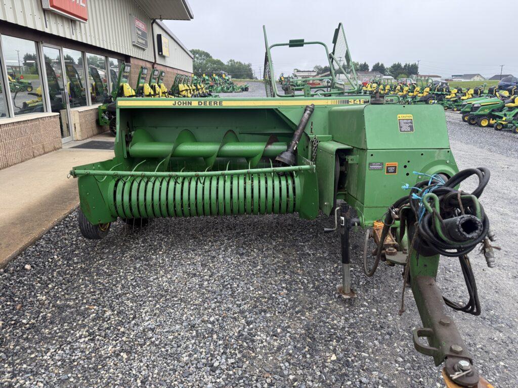 Used 1994 John Deere 348