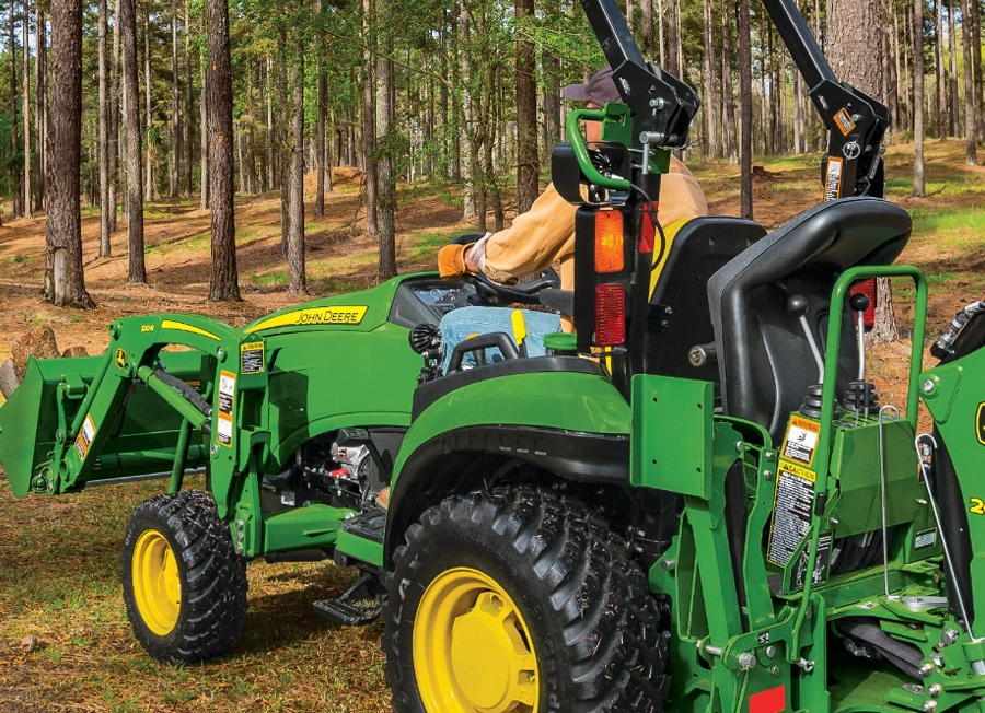 John Deere 2 Series Compact Tractor Moving Dirt