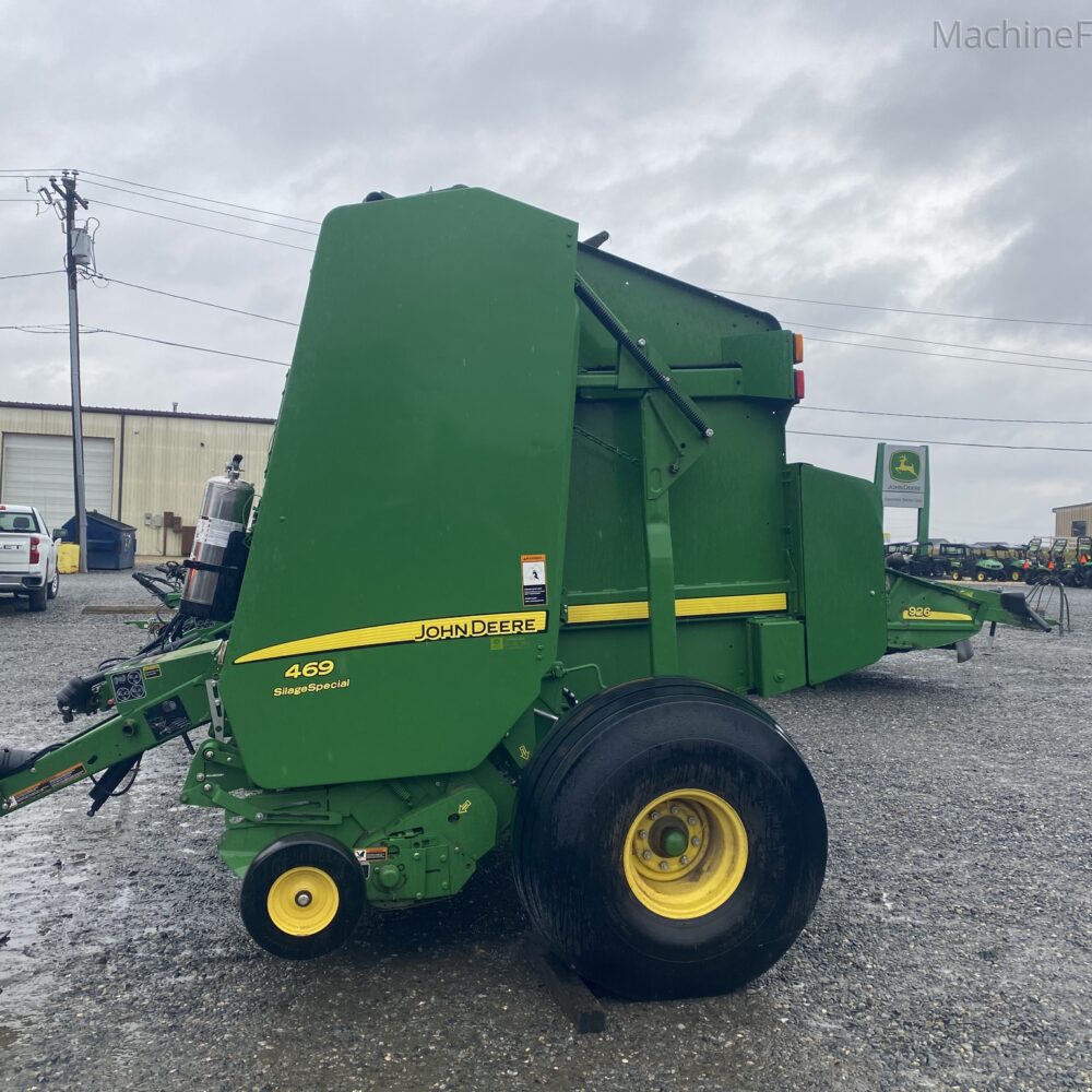 2015 John Deere 469 Silage Special