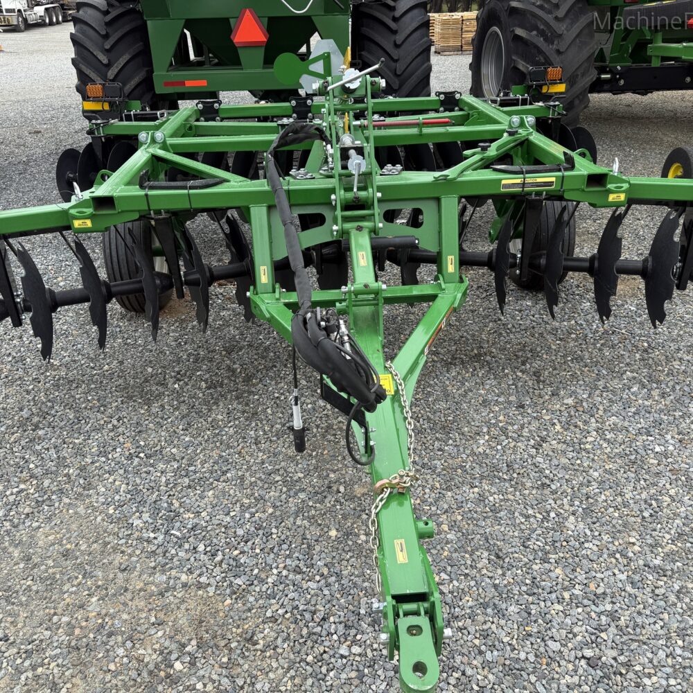 2025 Frontier TM1412D