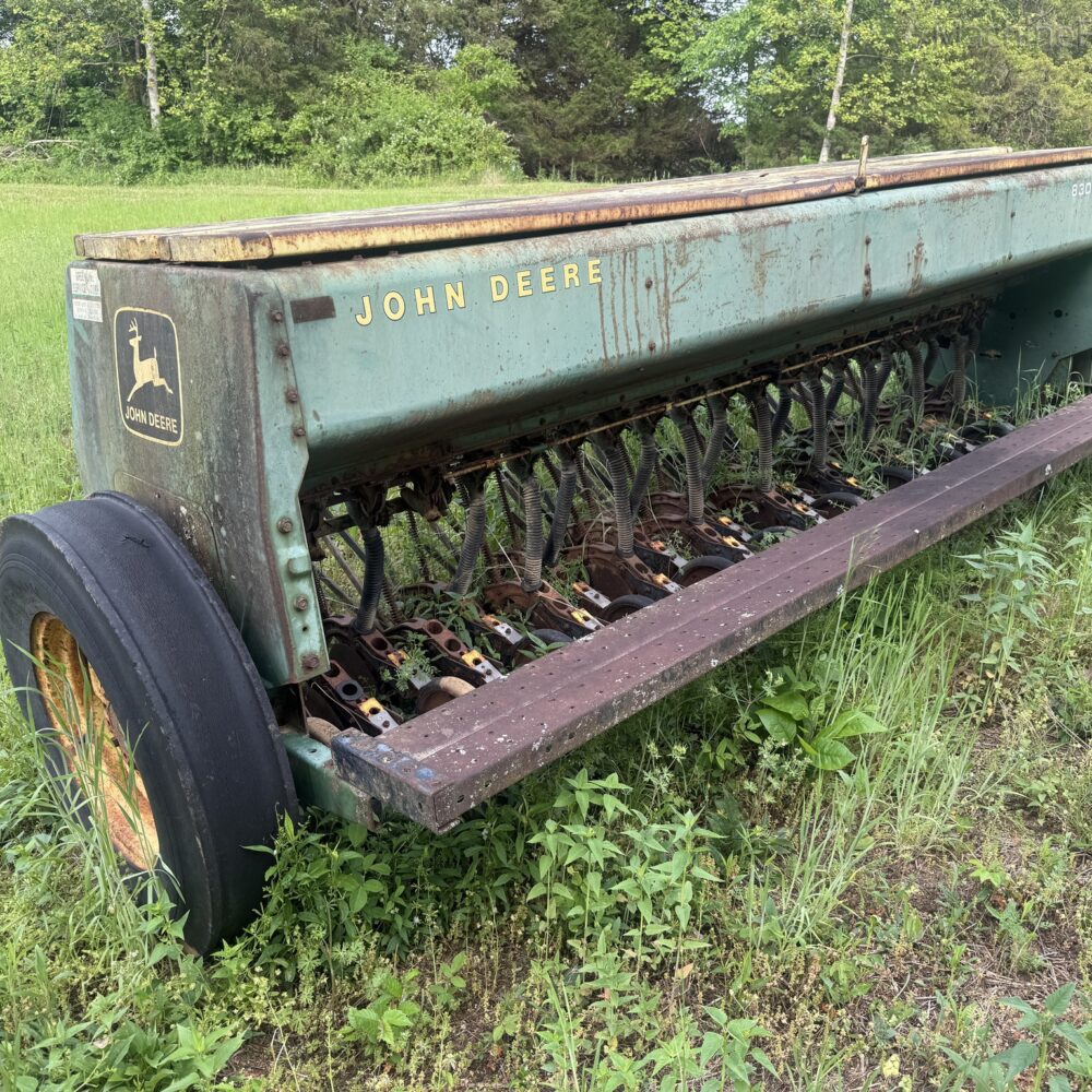1985 John Deere 8300